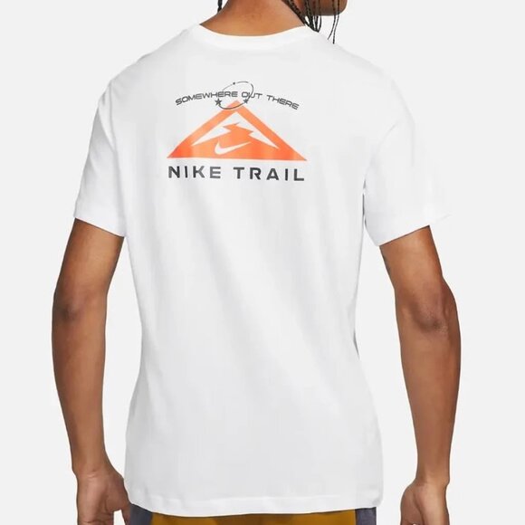 Brand New Nike Trail Running T-Shirt Jogging Training FD0120-100 Men's SZ L - Picture 3 of 5